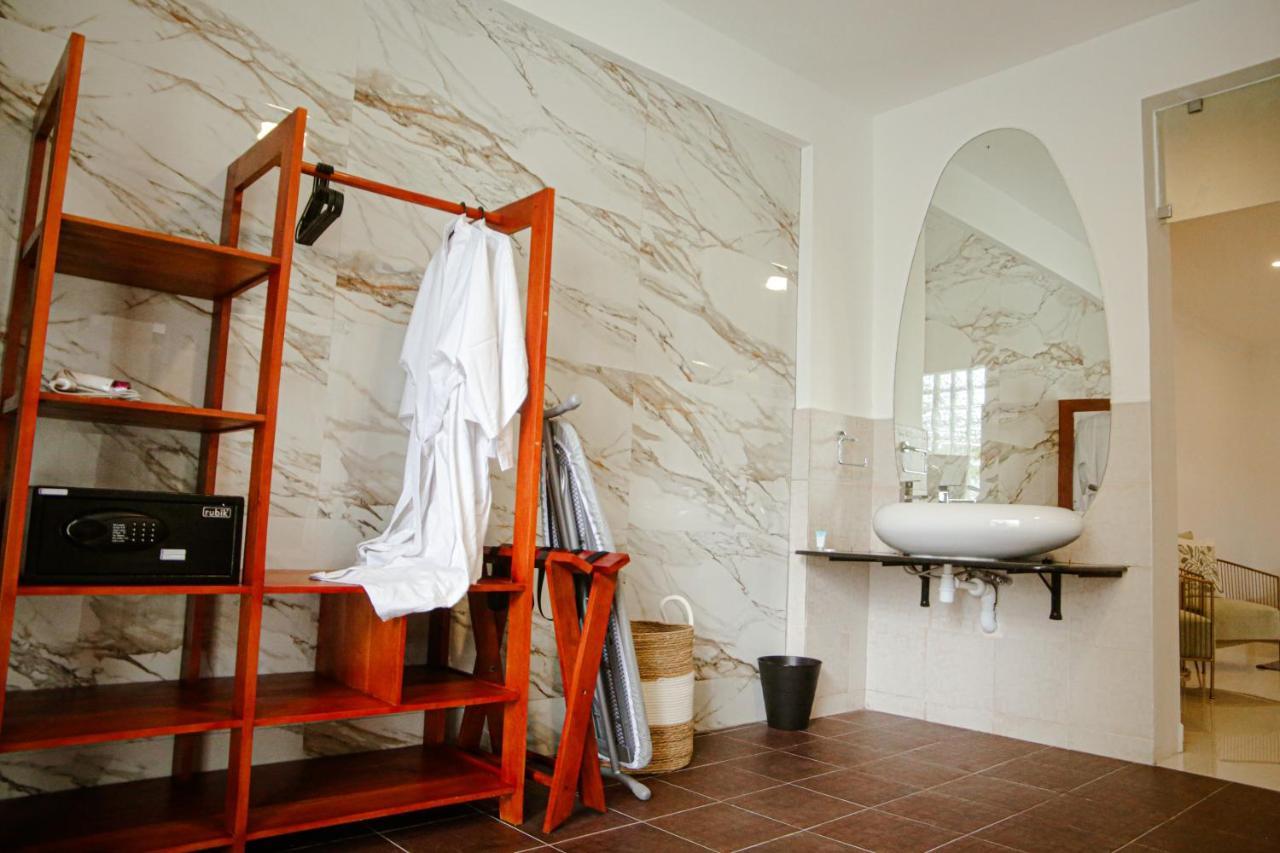 Upendo Boutique Hotel, Дар ес Саалам Екстериор снимка
